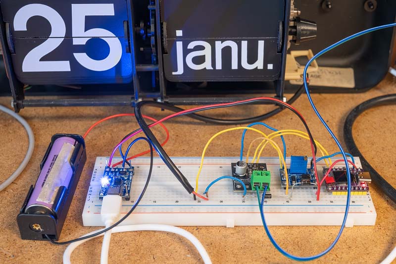 Schaltung Nebenuhrsteuerung Versuchsaufbau